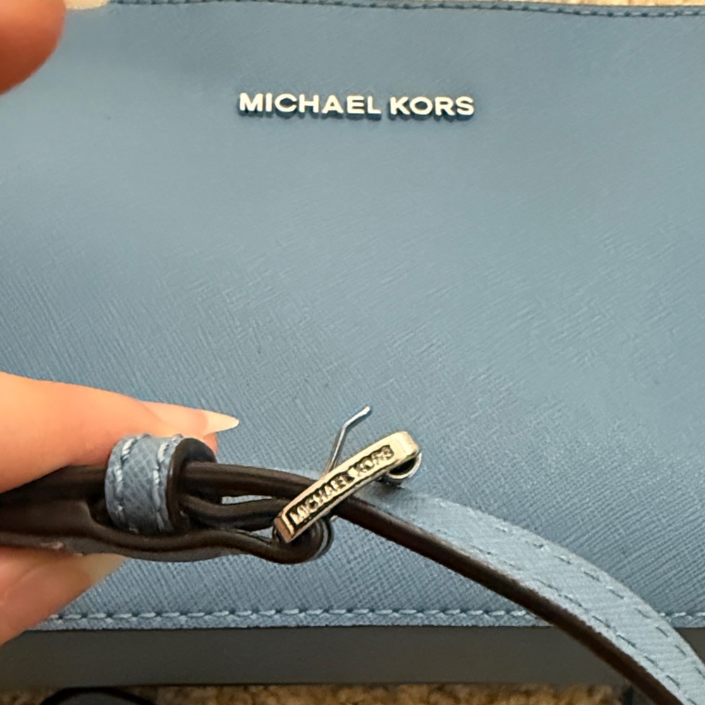 Michael Kors Jet Set Large Saffiano Leather Crossbody Bag + Card Holder | Blue - Picture 4 of 10
